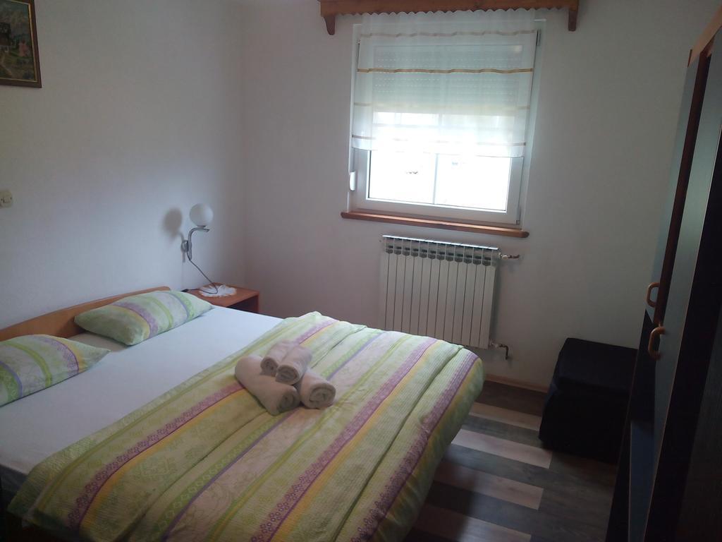 אומאג Apartments Zdravac מראה חיצוני תמונה