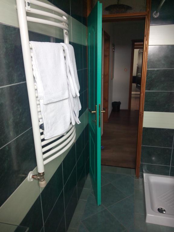 אומאג Apartments Zdravac מראה חיצוני תמונה