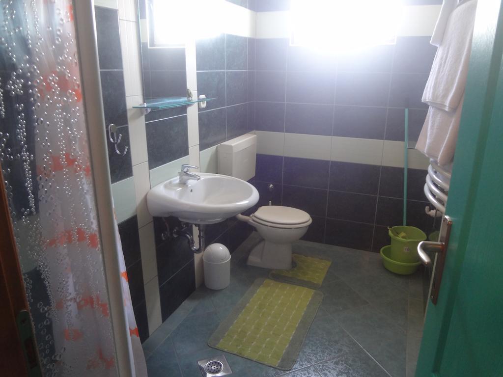אומאג Apartments Zdravac מראה חיצוני תמונה