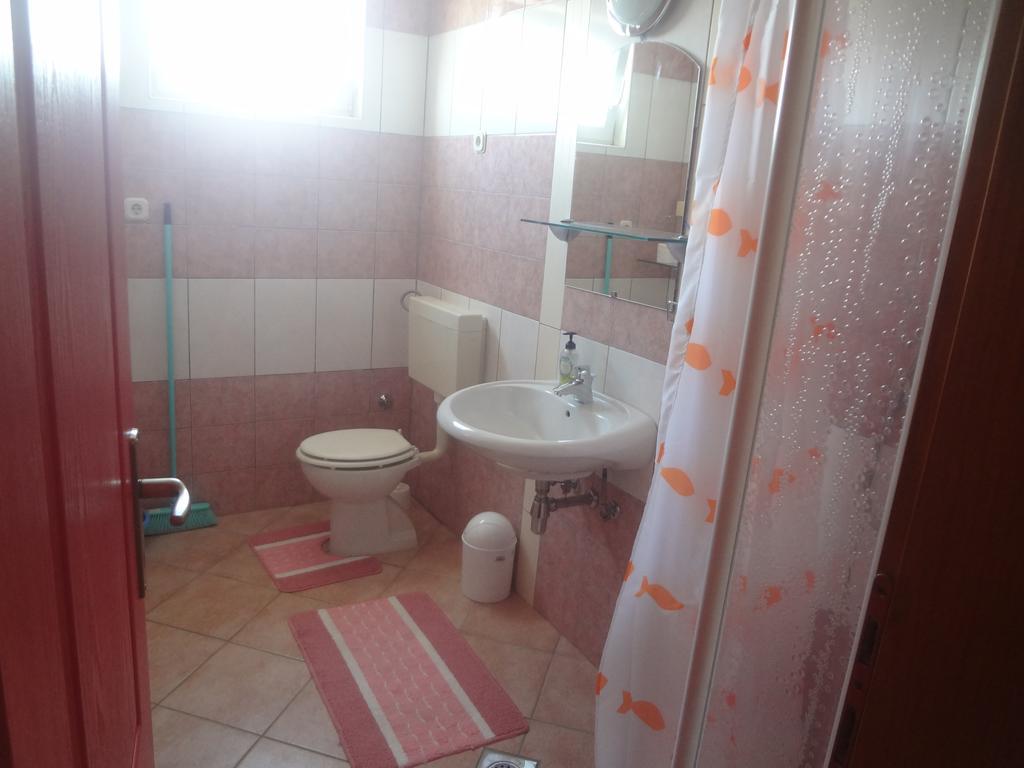אומאג Apartments Zdravac מראה חיצוני תמונה