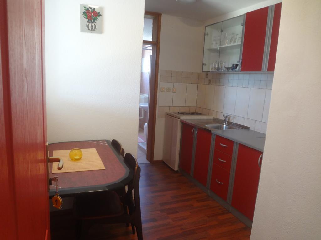 אומאג Apartments Zdravac מראה חיצוני תמונה
